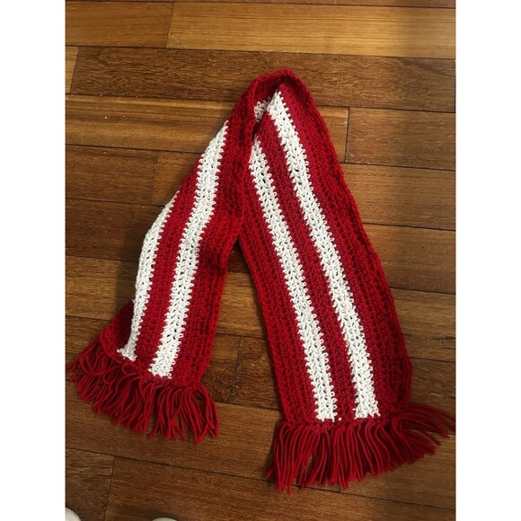 Unbranded Accessories - Handmade Crimson And White Crocheted Scarf